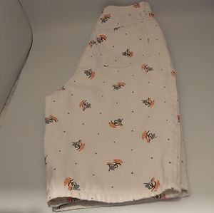 🌷Anchor Blue Junior White Denim Floral Bermuda Shorts Sz 11